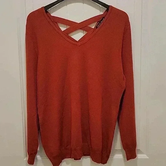 Love Ellie V Neck Lightweight Sweater Criss Cross V Back Burnt Orange Size XXL - Picture 8 of 8
